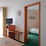 Hotel Inselhotel Poel 3*