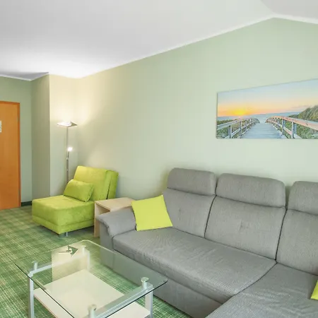 מלון Inselhotel Poel 3*