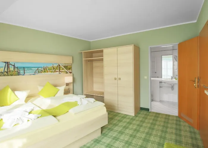 Inselhotel Poel Отель 3*