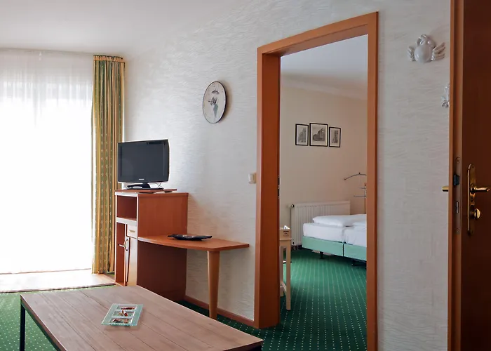 Отель Inselhotel Poel 3*